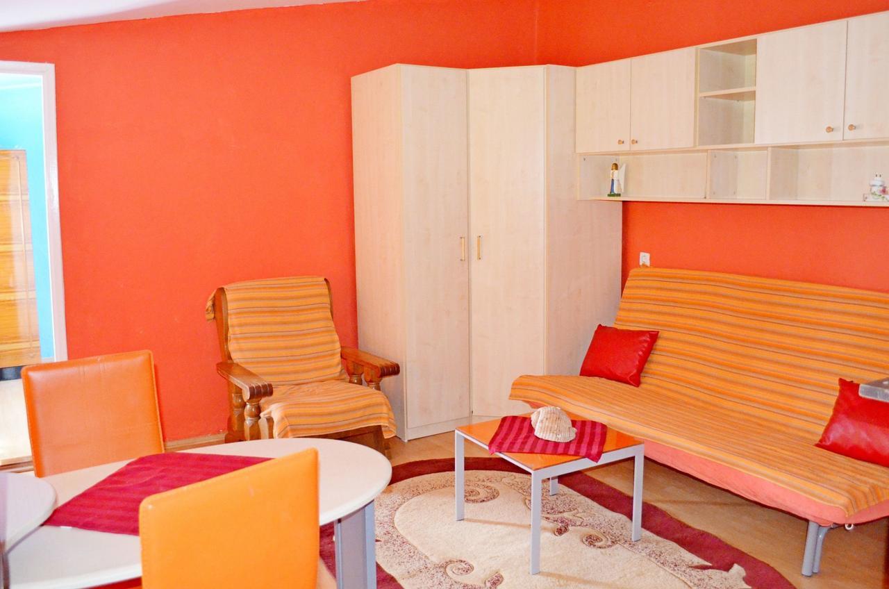 Apartments Vodice Marica Buitenkant foto